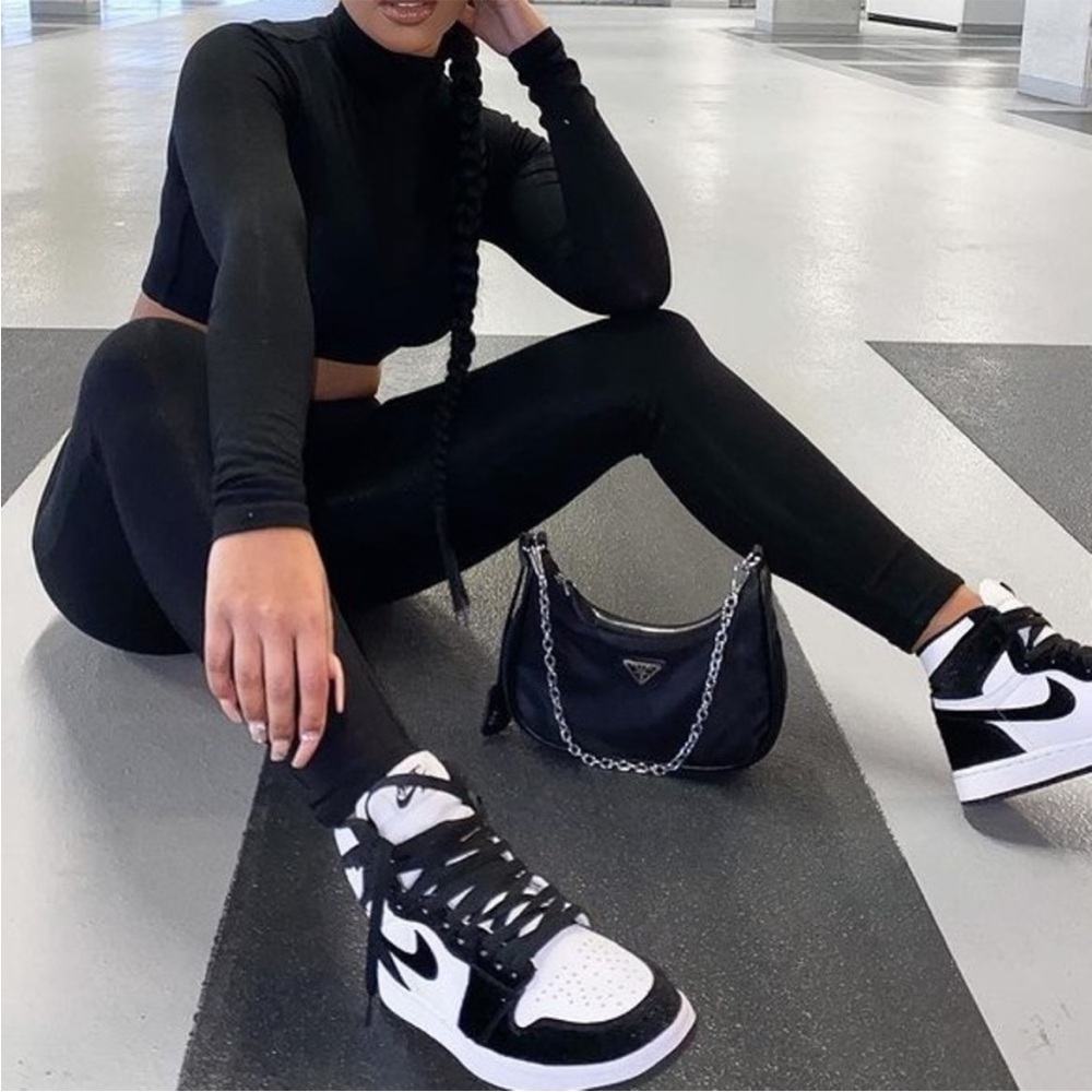 Naked Wardrobe Black Leggings